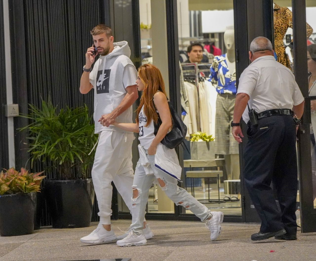 Shakira And Gerard Pique Christmas Shopping In Miami 12 23 2019