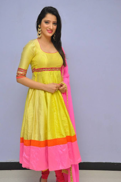 Richa Panai IMAGES, GIF, ANIMATED GIF, WALLPAPER, STICKER FOR WHATSAPP & FACEBOOK
