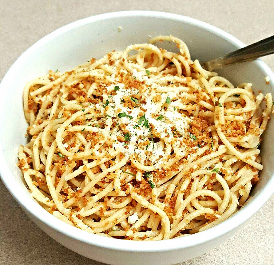 Clean Food, Dirty Spoon Pasta with Garlic Breadcrumbs