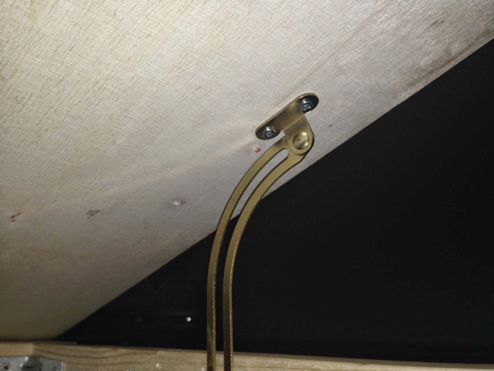 Pandora's Box of DIY Portable Drafting Table