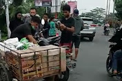 Becak Pengangkut Barang Kelontong Terbakar di Simpang Anturmangan