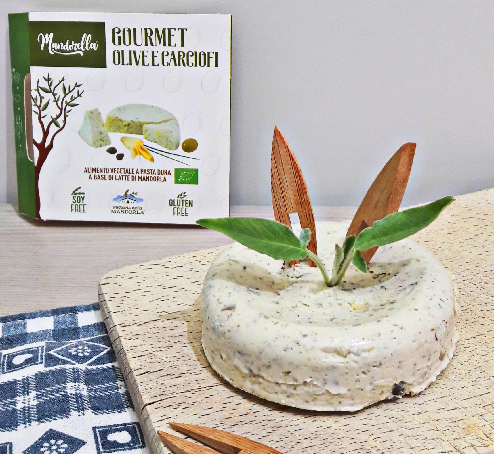 Nettare di miele Fattoria della Mandorla alimenti vegetali con latte di mandorla di Toritto