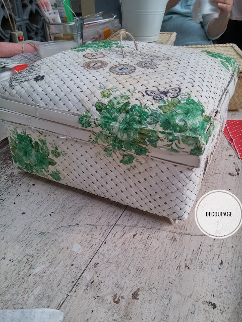 decoupage adalah