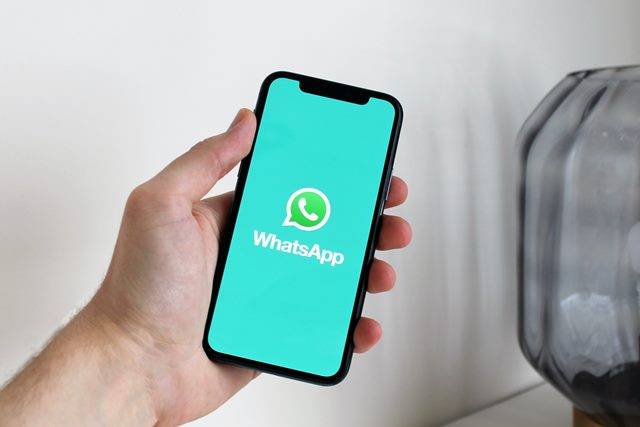 kode membuat tulisan keren di whatsapp