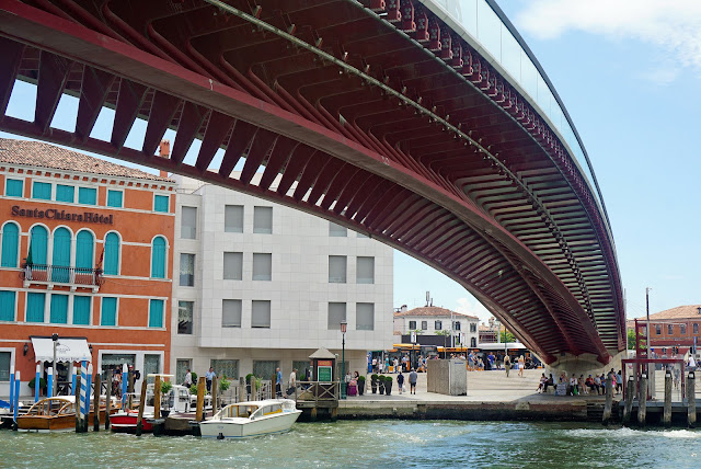 Calatrava-ponte-Costituzione-Venezia-canal-grande