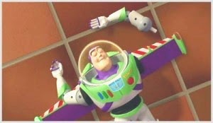 buzz lightyear se cae