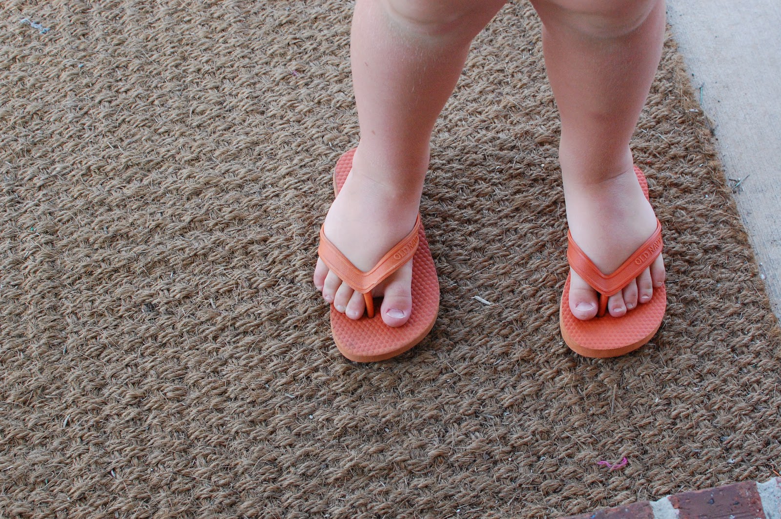 Random Thoughts of a SUPERMOM!*: Two Left Feet
