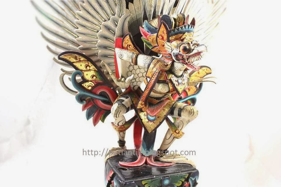 Petiantik Patung Garuda Prada Bali