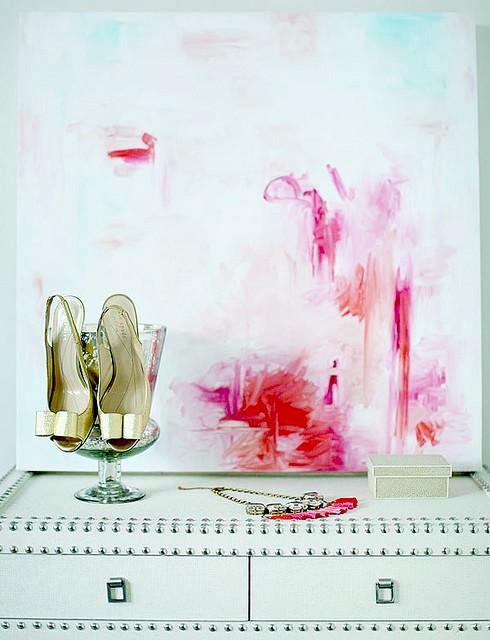 Emérita Desastre: Ideas: Transforma tus muebles con chinchetas