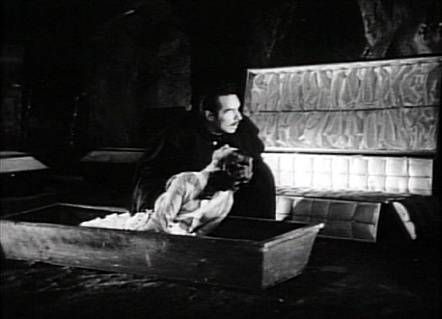 13: THE BLOODY VAMPIRE aka EL VAMPIRO SANGRIENTO - 1962