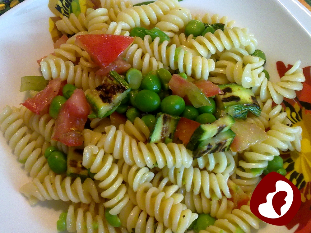 Efforts Pasta fredda con piselli e zucchine