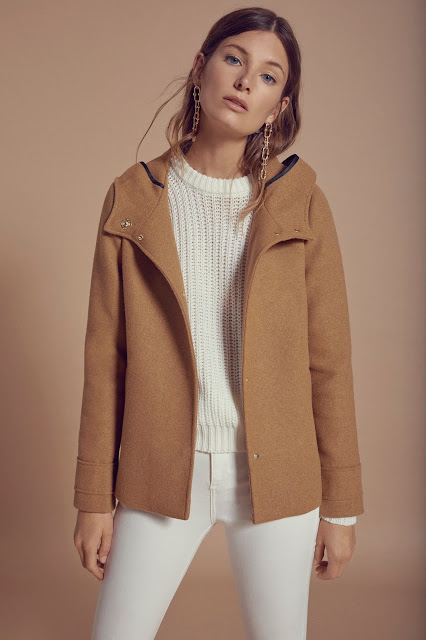 SIMPLE LINES LEFTIES WOMAN COLLECTION AW’19 SIMPLE LINES LEFTIES WOMAN COLLECTION AW’19