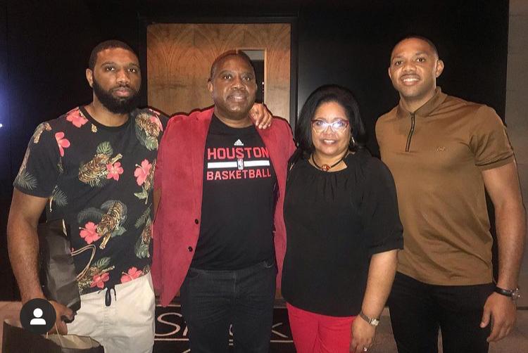 Who is Eric Gordon's Girlfriend Wife Bio