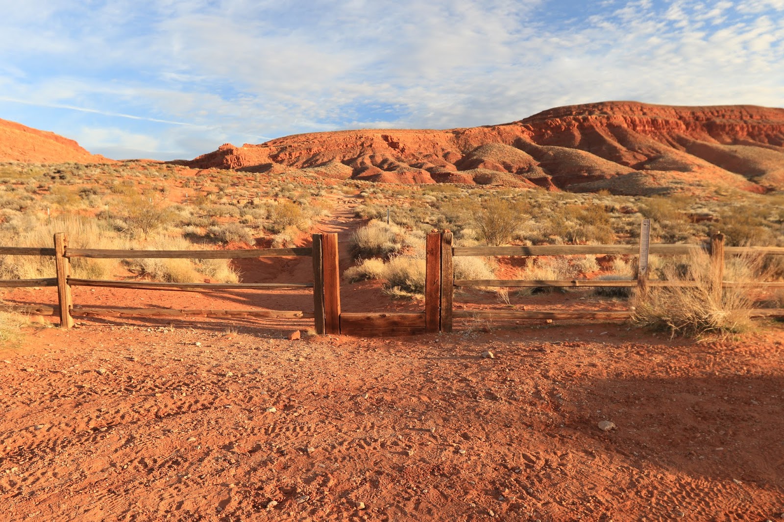 31+ Warner Valley Dinosaur Track Site ZeeyadShrika