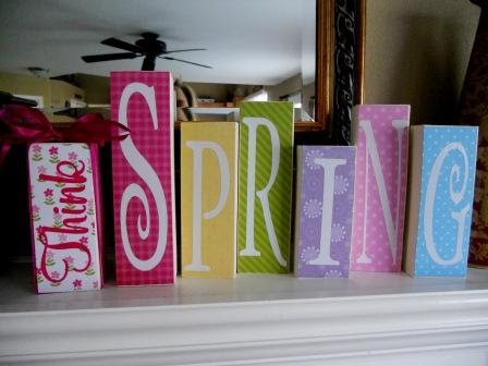 Windmill Lettering: Spring has SPRUNG!