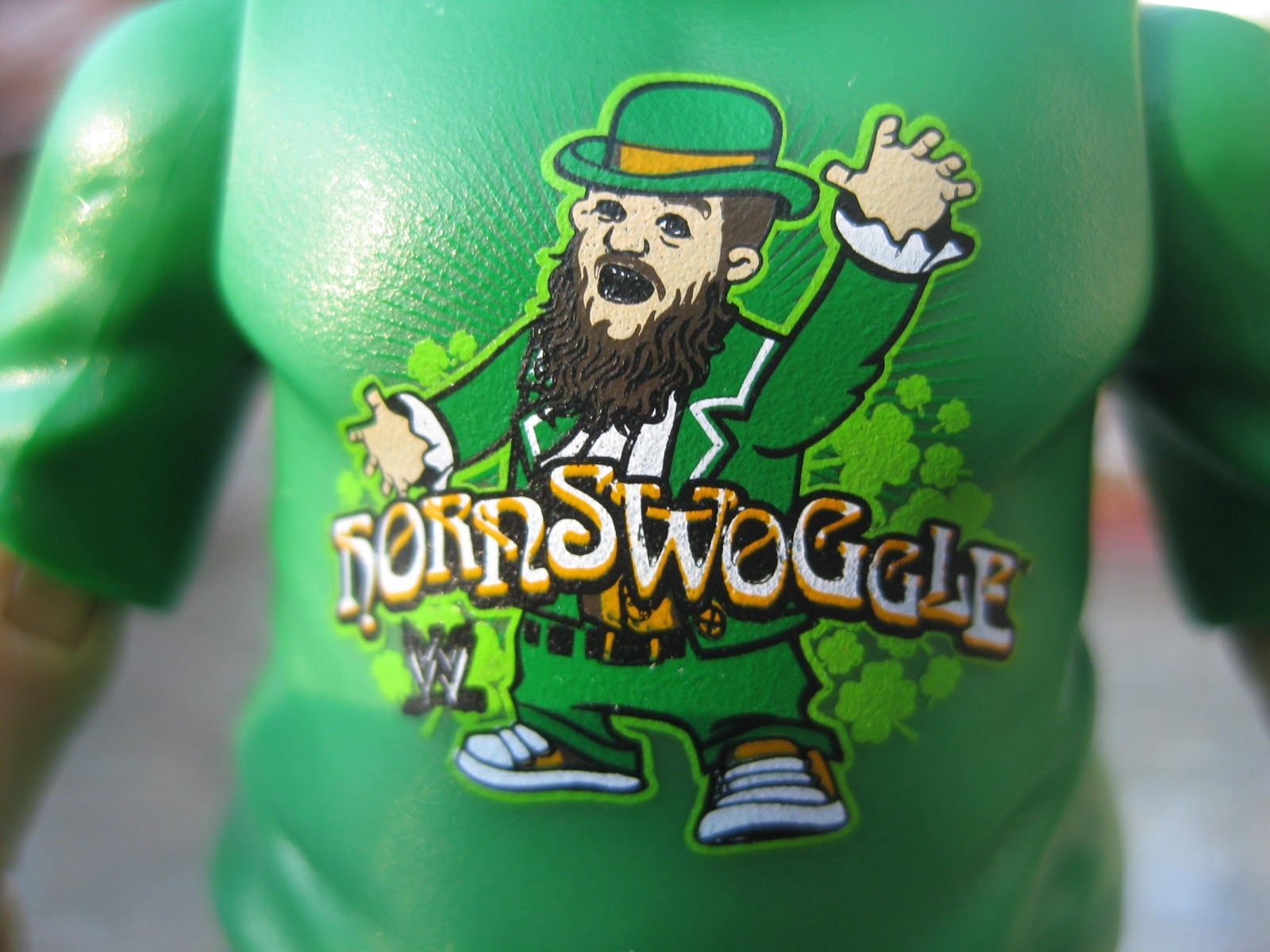 Review city WWE BASICS SERIES19 HORNSWOGGLE
