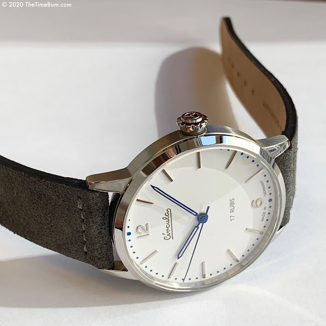 Circula Heritage Hand-wound white
