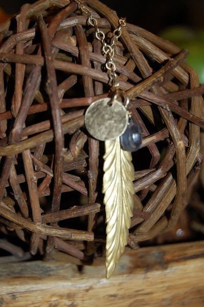 Feather cluster necklace