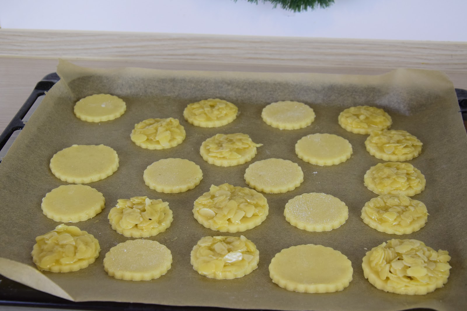 kiras_bakery: Bienenstich Kekse/ Plätzchen mit Mandelkruste