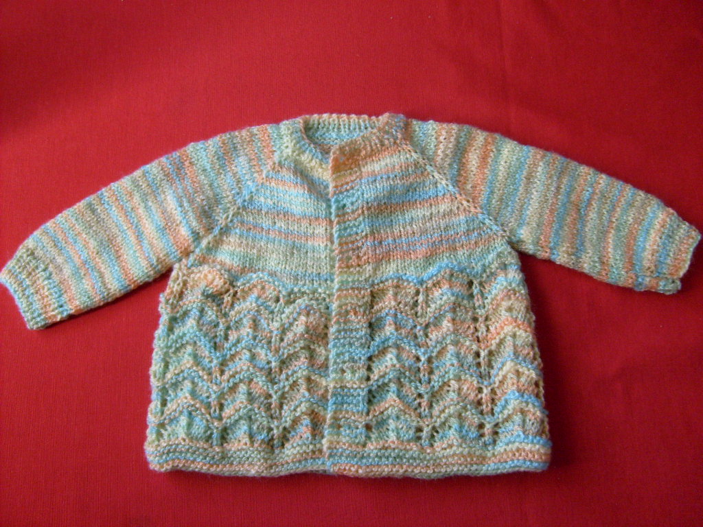 Tejer y Pintar "El arte de crear con tus manos".: Chaleco para recién nacido