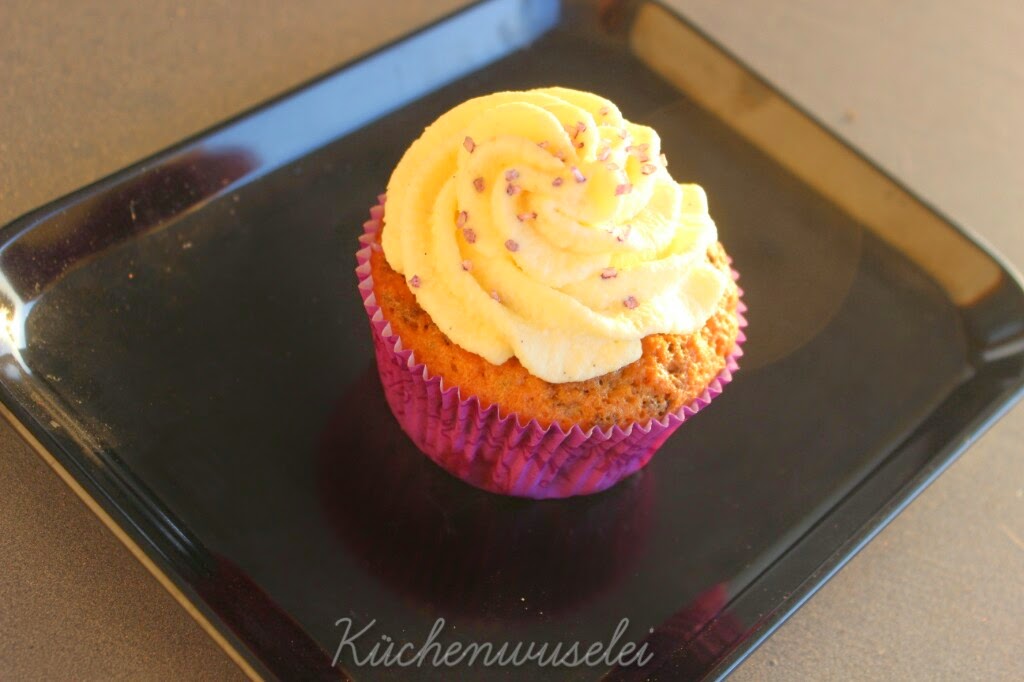 Küchenwuselei: Vanille Cupcakes mit Zitronenfrosting