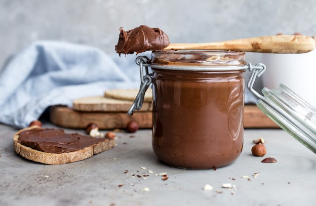 Homemade Vegan Nutella #vegan #glutenfree