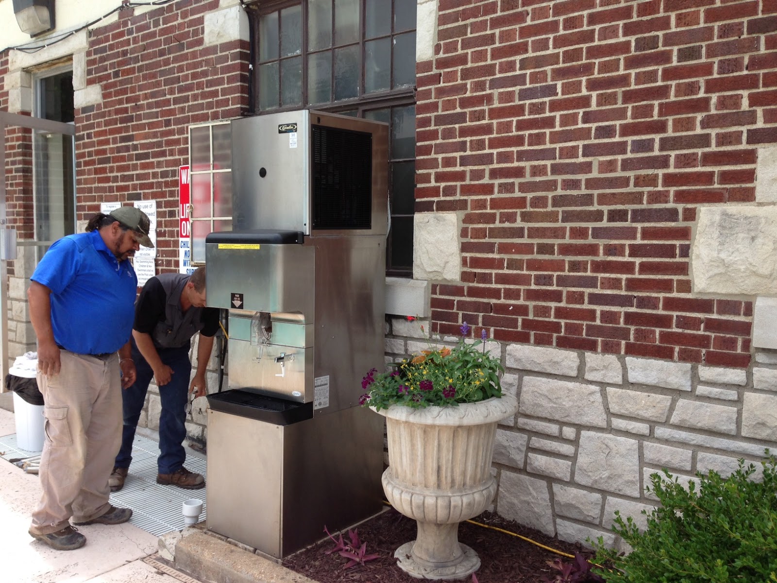 Glen Echo Country Club Golf Course Management Install water/ice