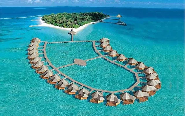سحر جزيرة ماليه وأفضل الأماكن السياحية بجزر المالديف