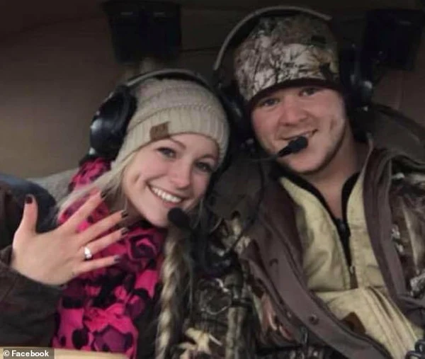 Texas students killed in helicopter crash HOURS after getting married, Washington, America, Marriage, Video, Couples, Helicopter Collision, Accidental Death, World