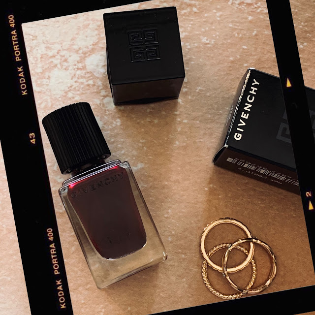 GIVENCHY LE VERNIS 07 POURPRE EDGY