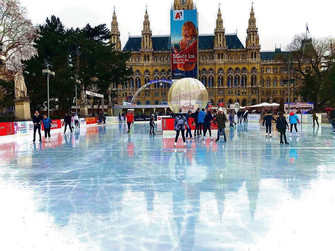 Liburan ke Vienna Ice Dream Austria