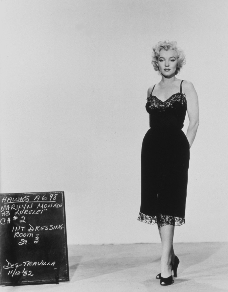 22 Pictures of Marilyn Monroe Wardrobe Tests as Lorelei Lee in