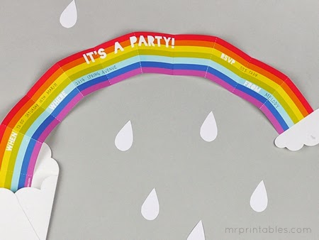 Invitación de arco iris para una fiesta en Recicla Inventa