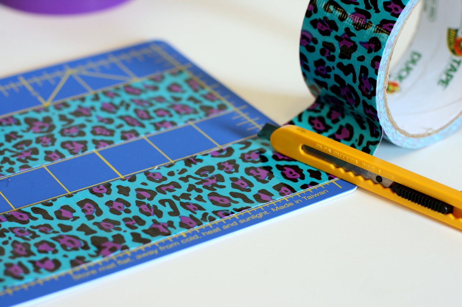 Bunches and Bits: Duck Tape Flowers