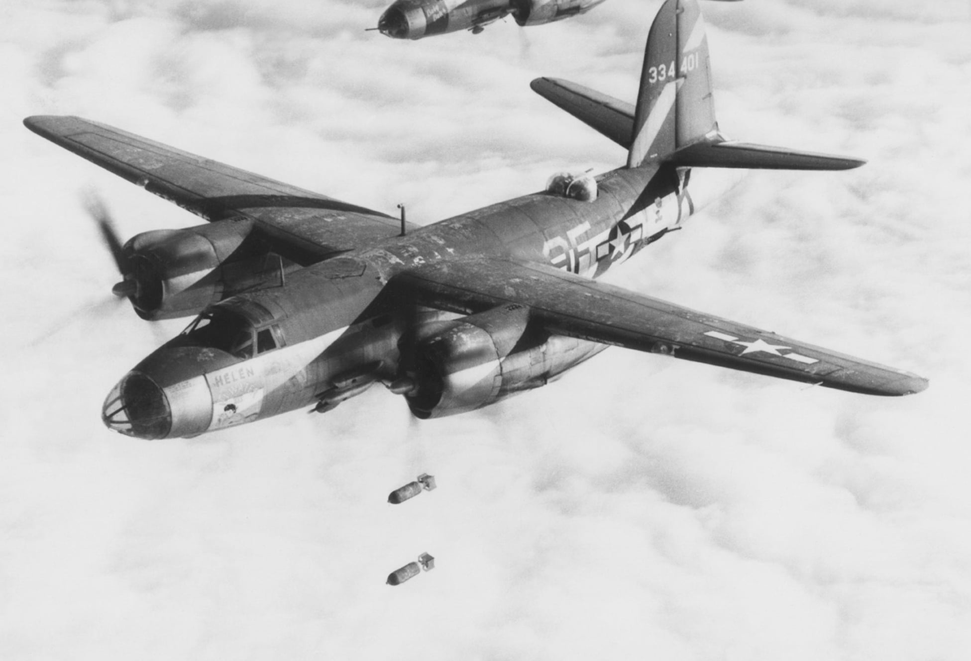 сборная модель revell a-26b invader (03921) 1:48. самолёт martin b-26 marauder. B-26 usa flycuba. B 26 icm 1/48. Invader a-26b revell 1/48.