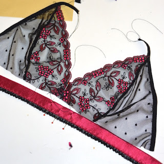 bralette workshop pink lace bra polkadot lingerie sewing course dessous london learn 