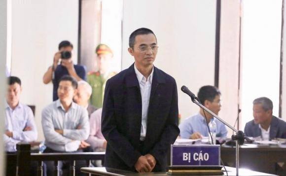 Cựu bộ trưởng Trương Minh Tuấn hầu tòa ‘liên tỉnh’ Hà Nội – Phú Thọ