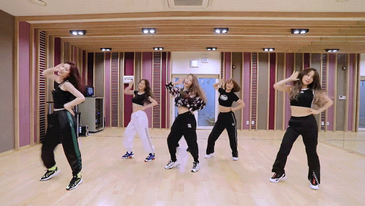 비주얼맛집인줄만 알았는데 군무+피지컬도 쩌는 신인 | 인스티즈