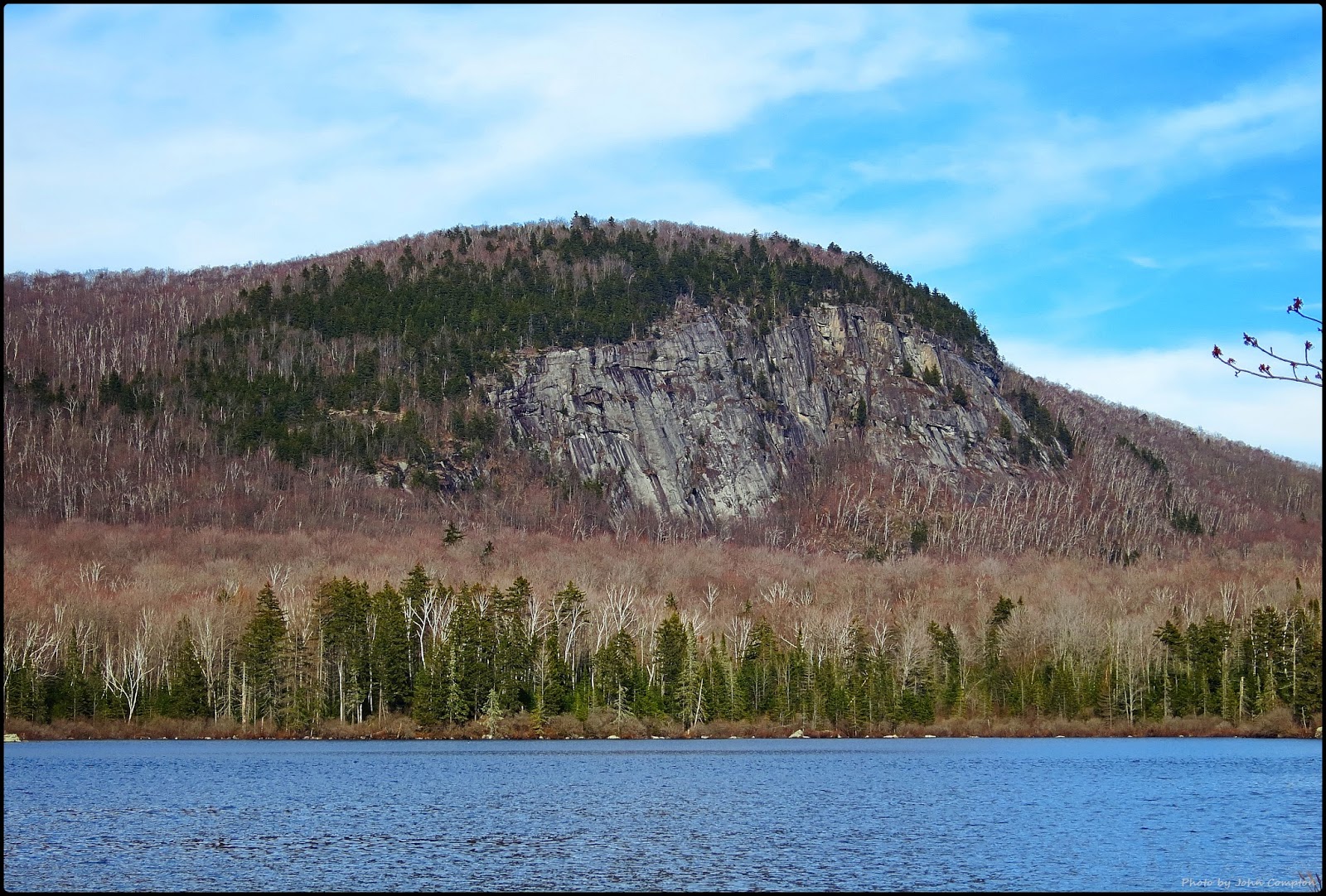 1HappyHiker A Trek to Marshfield Ledge near Marshfield, VT
