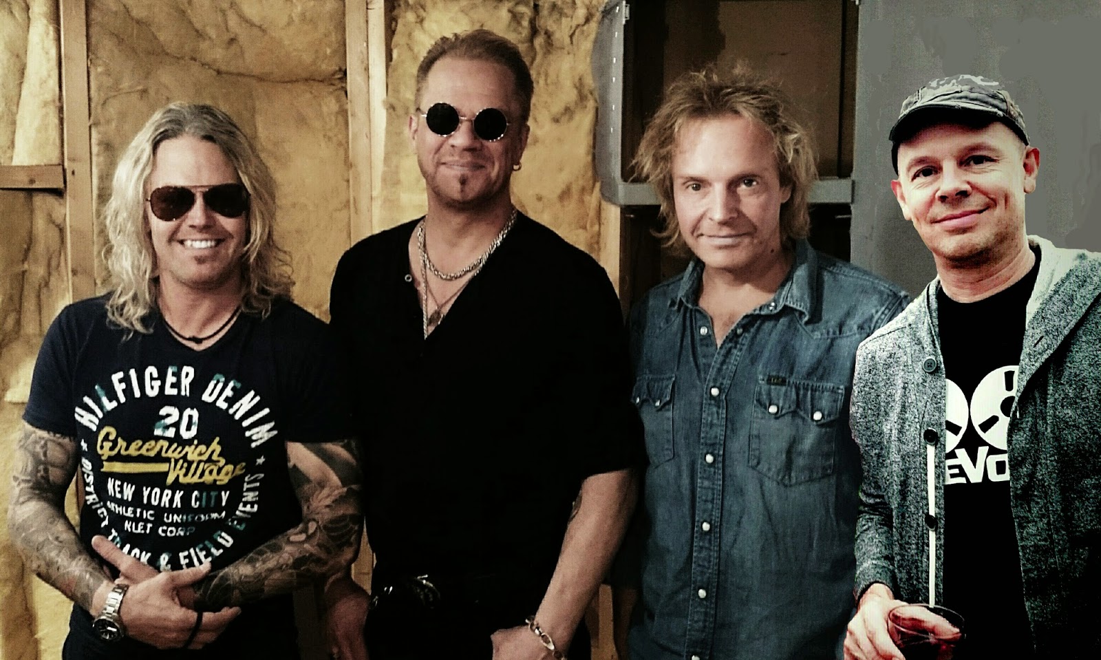 Last autumn was. Last autumn's dream mikael erlandsson. Last autumn's dream last autumn's dream. Last autumn's dream концерт. микаэль эрландссон 1980.