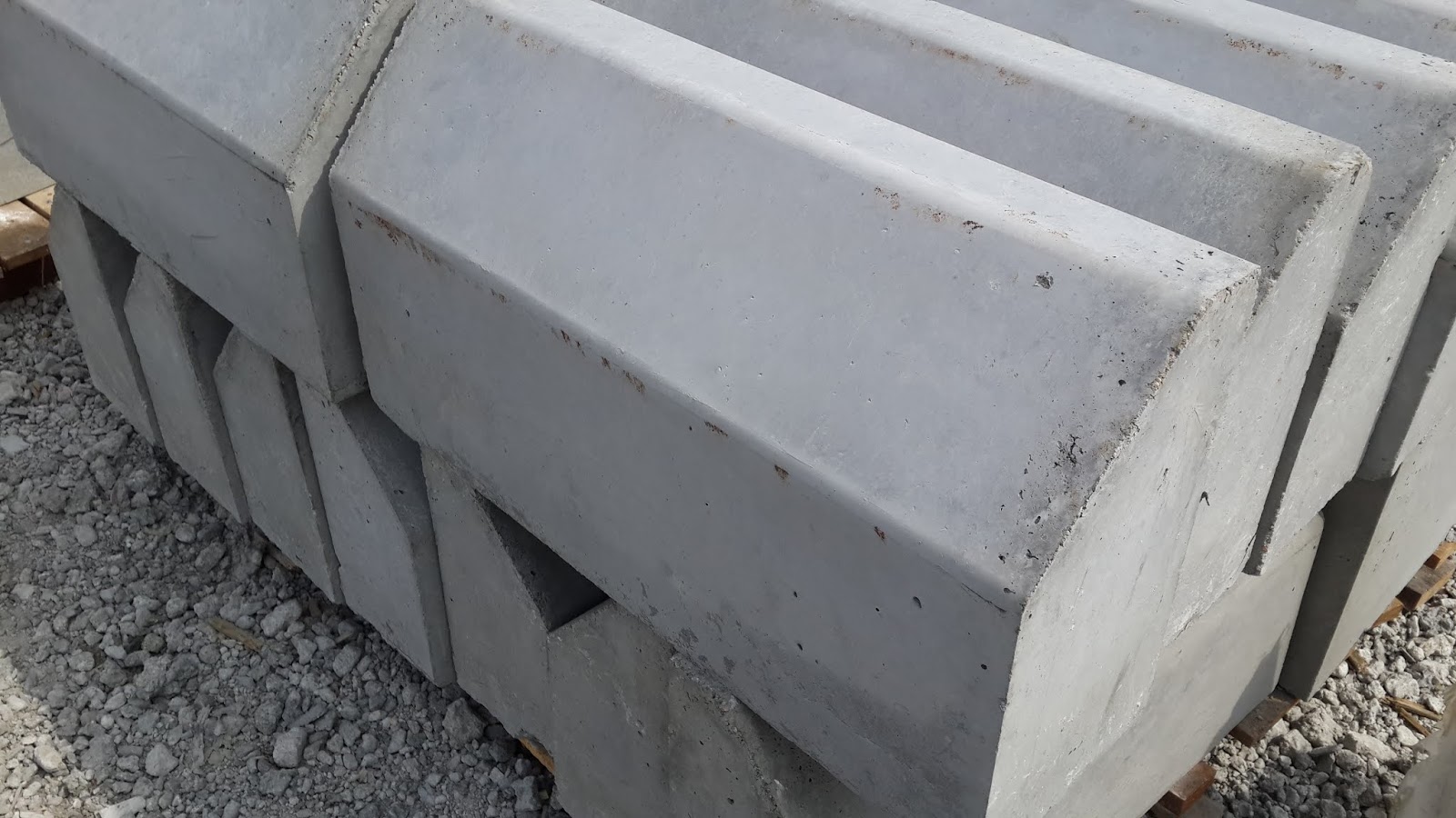 PRECAST ROAD KERB - C & G UNITED TRADING: CONCRETE ROAD CURB MALAYSIA