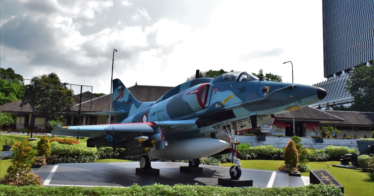 lukmanmohdluck: Museum Satria Mandala Jakarta