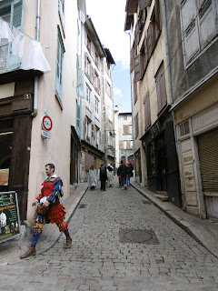 A grands pas certes, mais je l'ai bien vu! Le Puy en Velay, malooka