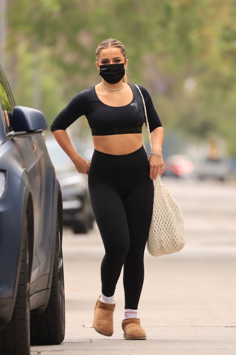 Addison Rae Leaves Morning Pilates Class in West Hollywood 9 May-2021