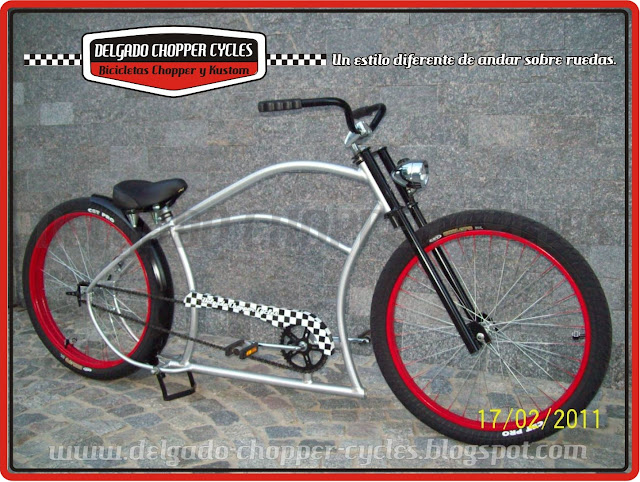 Bicicleta Kustom Kompact  Hot Rod - DCC