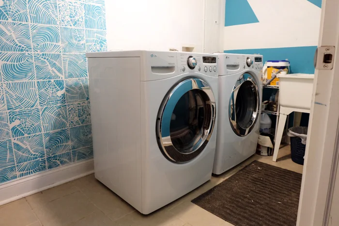 the beginnings of the laundry room makeover