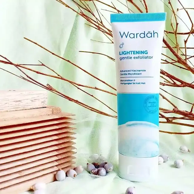 wardah lightening exfoliating