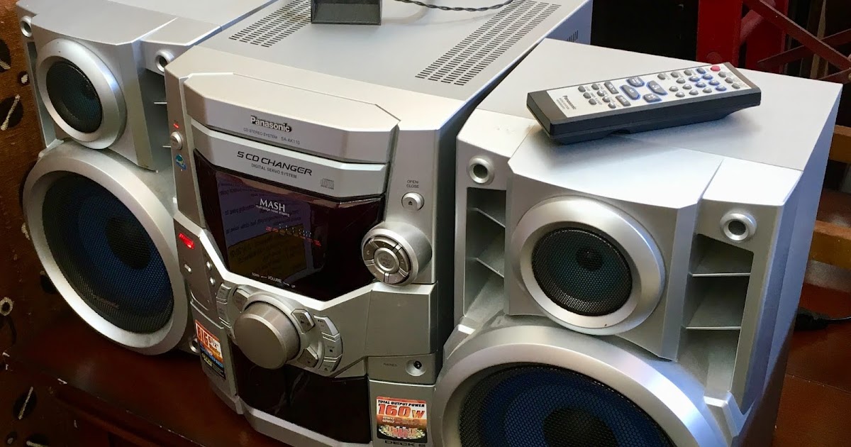 Uhuru Furniture & Collectibles Panasonic 5 CD Changer Stereo System 65 SOLD