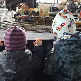 5 Ausflüge mit Kindern in Kiel bei Regenwetter. Bei den Aktionstagen im Maschinenmuseum Kiel gibt es für Kinder viel zu erleben!