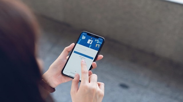  Facebook menjadi salah satu aplikasi media sosial yang paling banyak diminati dari semua  Cara Mengunci Foto di Facebook Terbaru